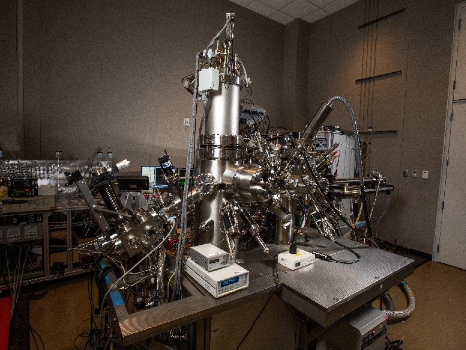 LowTemperature Scanning Probe Microscopy (LTSPM) PNNL